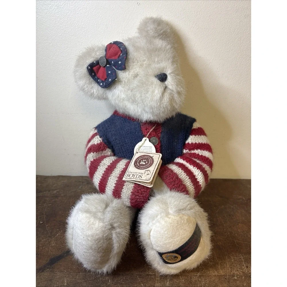 Boyds BEARS CLARA B BEARCOUNTRY STYLE 93334V Patriotic 9122/12500 Americana